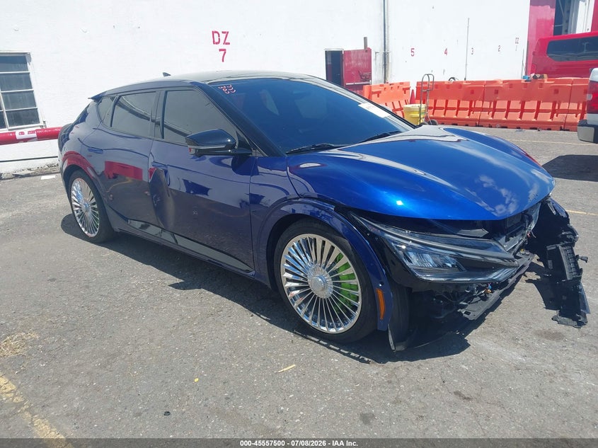 2024 KIA EV6 GT | KNDC5DLE2R5220432 | UPCARS
