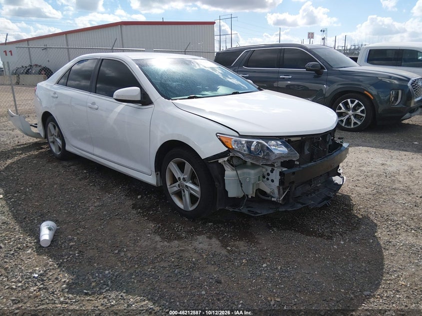 2014 TOYOTA CAMRY SE | 4T1BF1FK5EU303471 | UPCARS