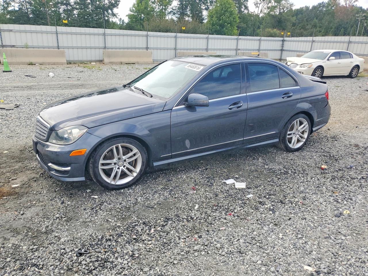 2013 MERCEDES-BENZ C-CLASS 300 4MATIC | WDDGF8AB8DR286070 | UPCARS