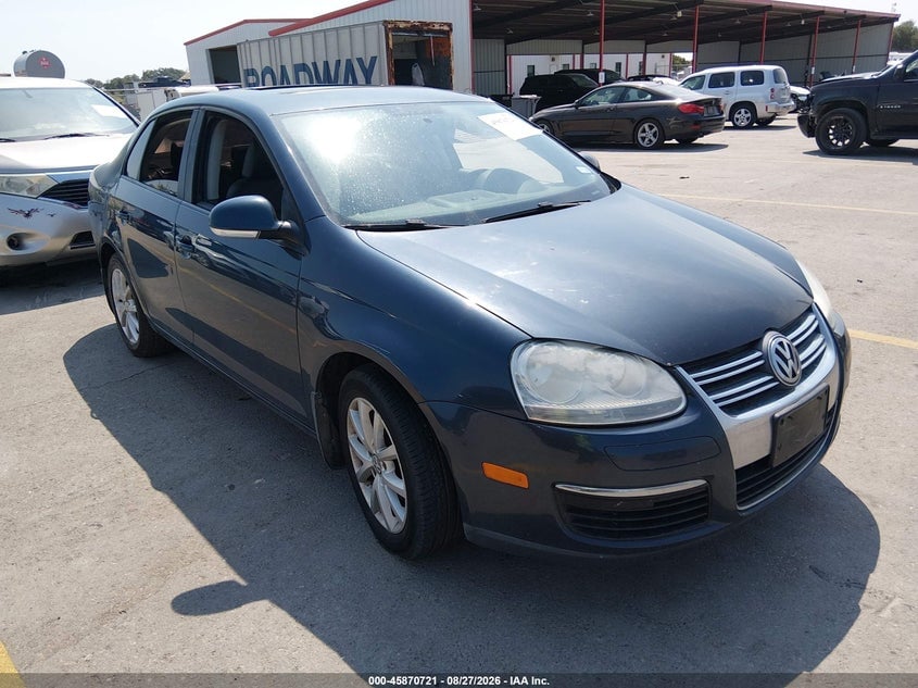 2010 VOLKSWAGEN JETTA LIMITED EDITION | 3VWRX7AJ0AM142167 | UPCARS