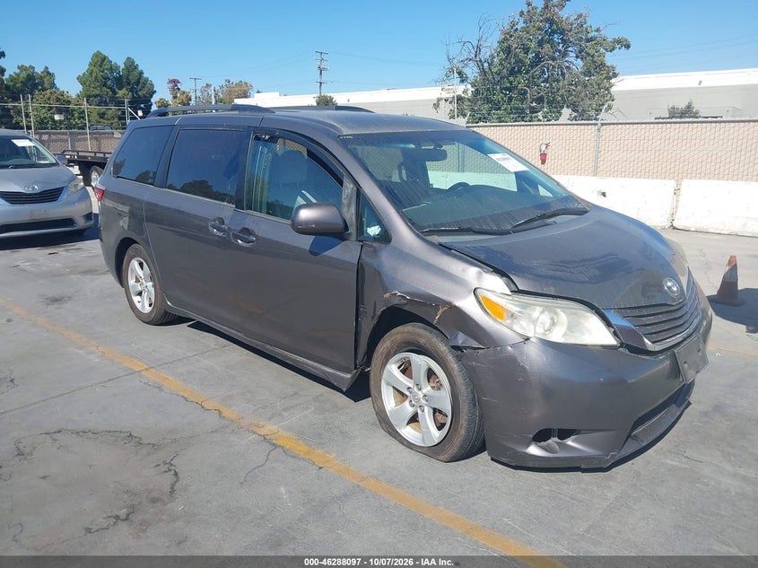 2015 TOYOTA SIENNA LE 8 PASSENGER | 5TDKK3DC9FS567032 | UPCARS