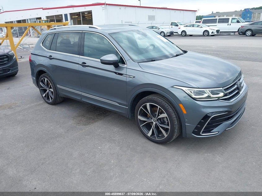 2022 VOLKSWAGEN TIGUAN 2.0T SEL R-LINE | 3VV4B7AX8NM176722 | UPCARS