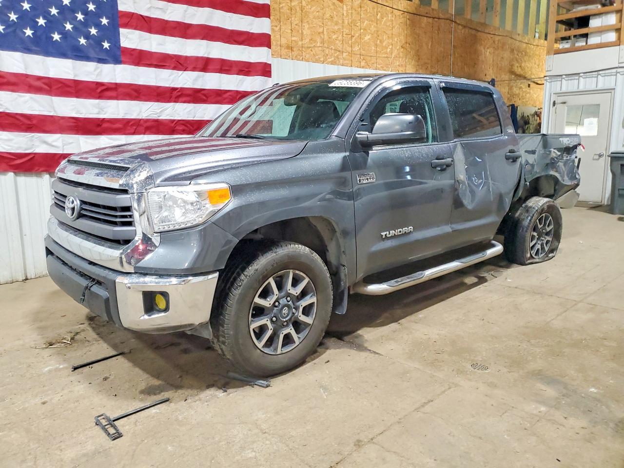 2014 TOYOTA TUNDRA CREWMAX SR5 | 5TFDY5F15EX400433 | UPCARS