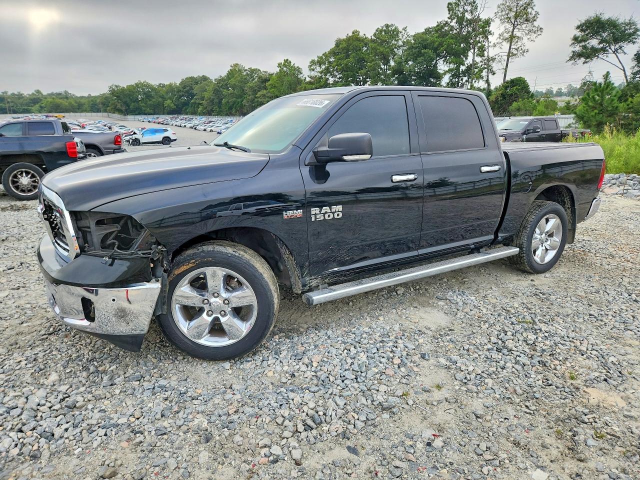 2015 RAM 1500 SLT | 1C6RR6LT3FS571136 | UPCARS