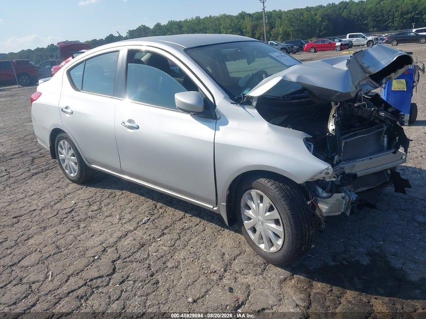 2018 NISSAN VERSA 1.6 SV | 3N1CN7AP8JL883467 | UPCARS