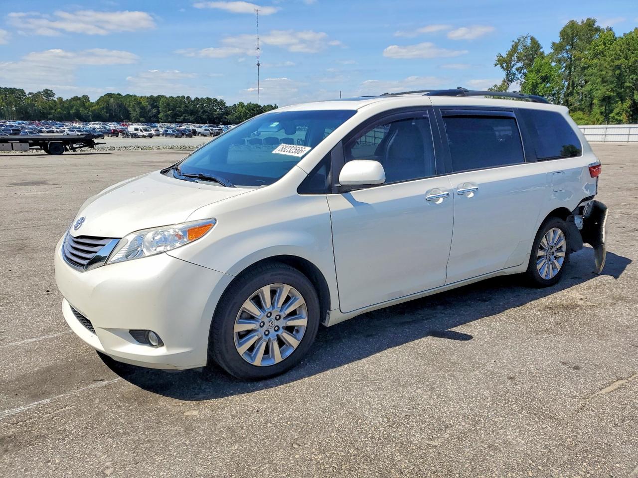 2015 TOYOTA SIENNA XLE 7-PASSENGER | 5TDDK3DC6FS109747 | UPCARS