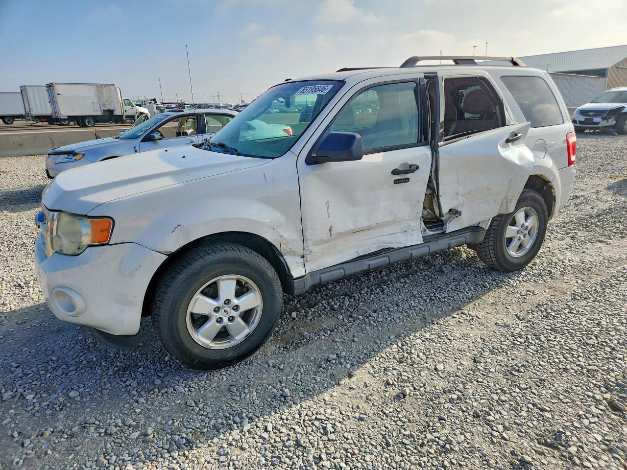 2010 FORD ESCAPE XLT | 1FMCU0D70AKA86646 | UPCARS