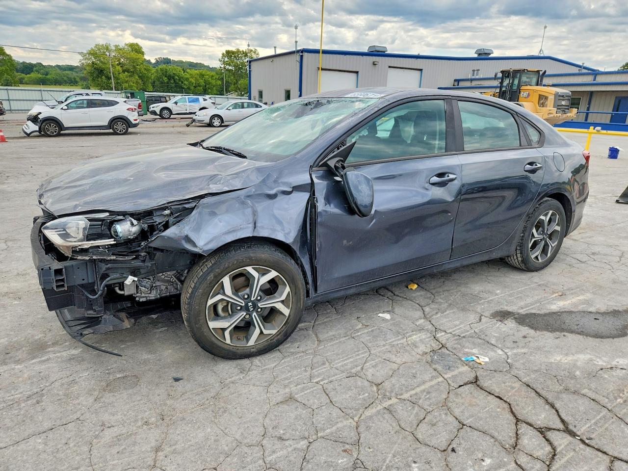 2019 KIA FORTE LXS | 3KPF24AD3KE037129 | UPCARS