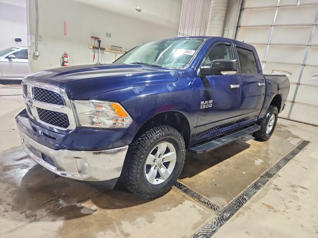 2018 RAM 1500 SLT | 1C6RR7LG5JS318904 | UPCARS