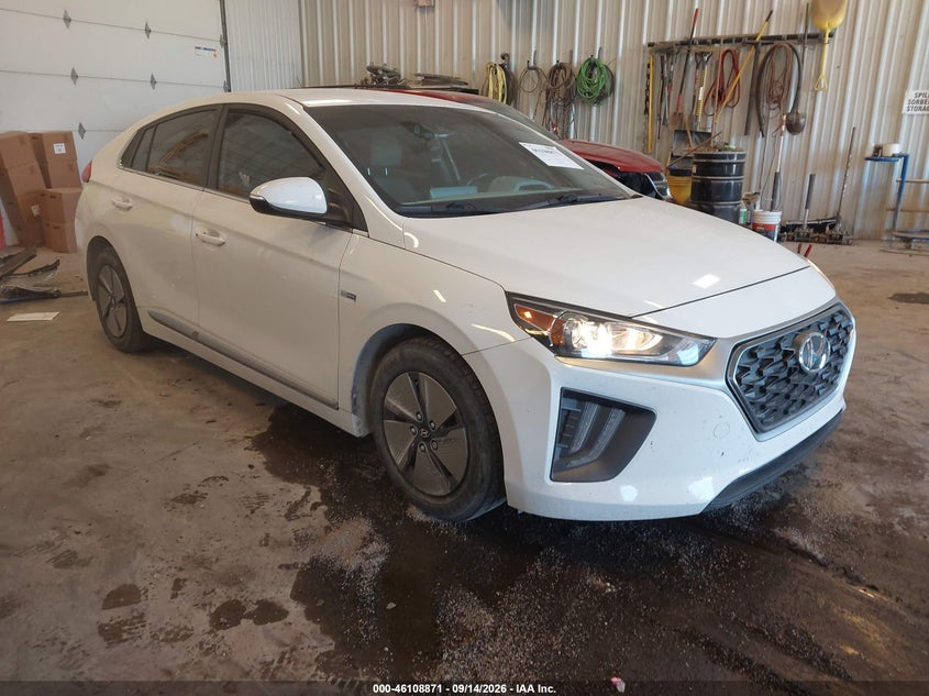 2020 HYUNDAI IONIQ HYBRID SE | KMHC75LC2LU231180 | UPCARS