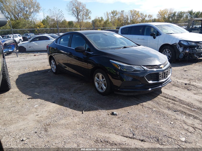 2017 CHEVROLET CRUZE LT AUTO | 1G1BE5SMXH7180011 | UPCARS