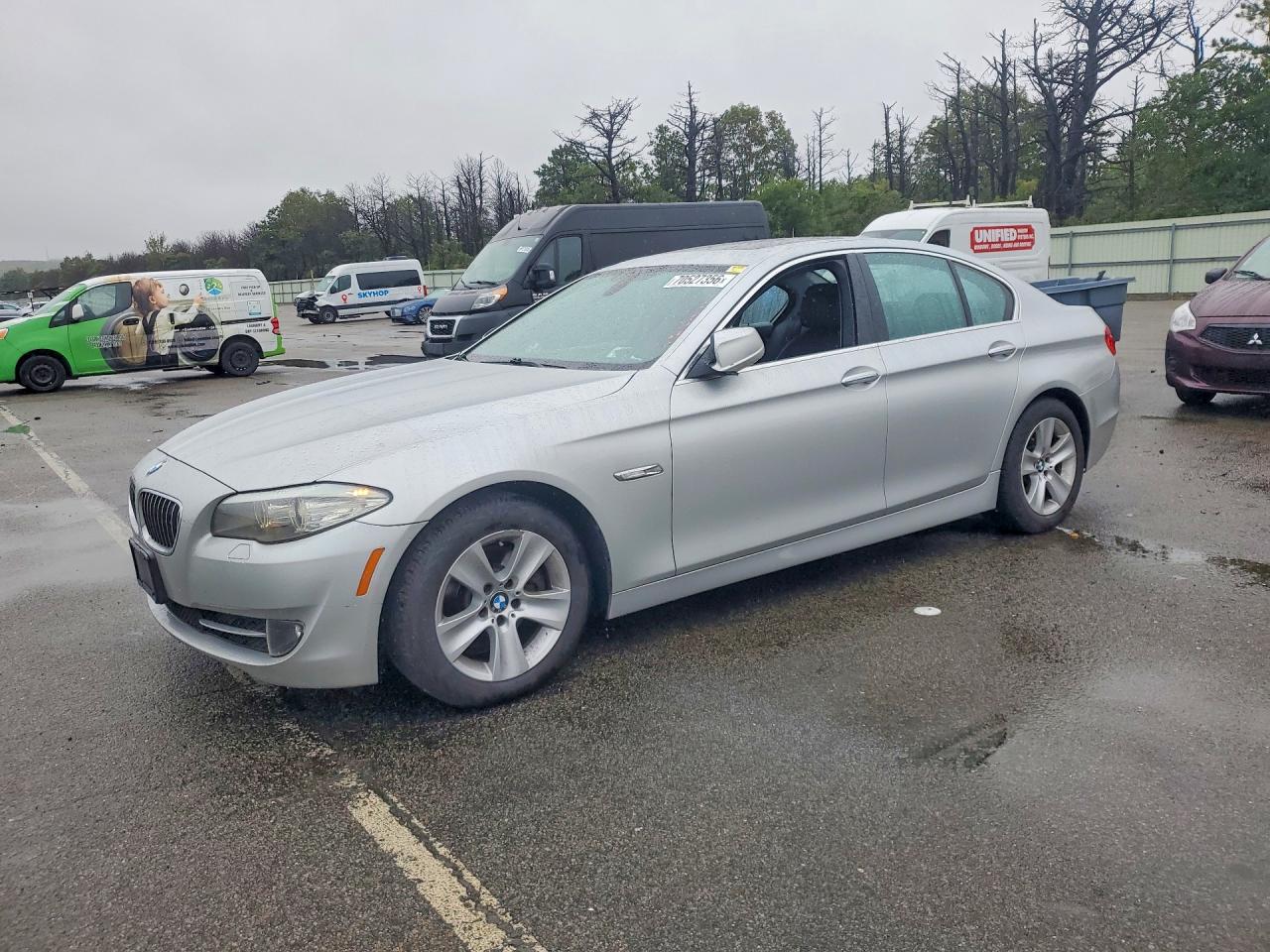 2011 BMW 5 SERIES | WBAFR1C53BC741027 | UPCARS