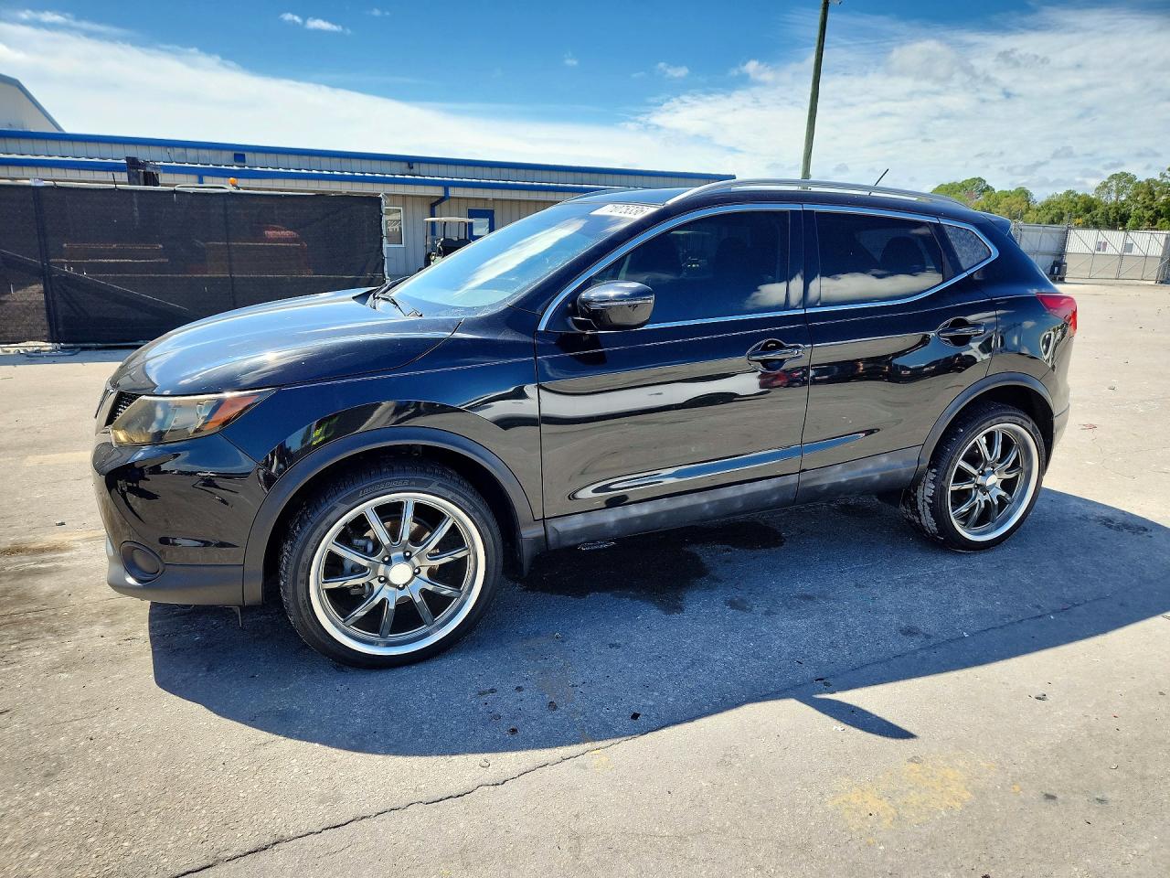 2018 NISSAN ROGUE SV | JN1BJ1CP1JW188579 | UPCARS