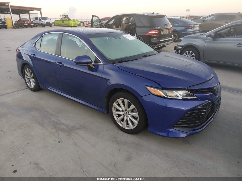 2018 TOYOTA CAMRY LE | 4T1B11HK5JU511095 | UPCARS