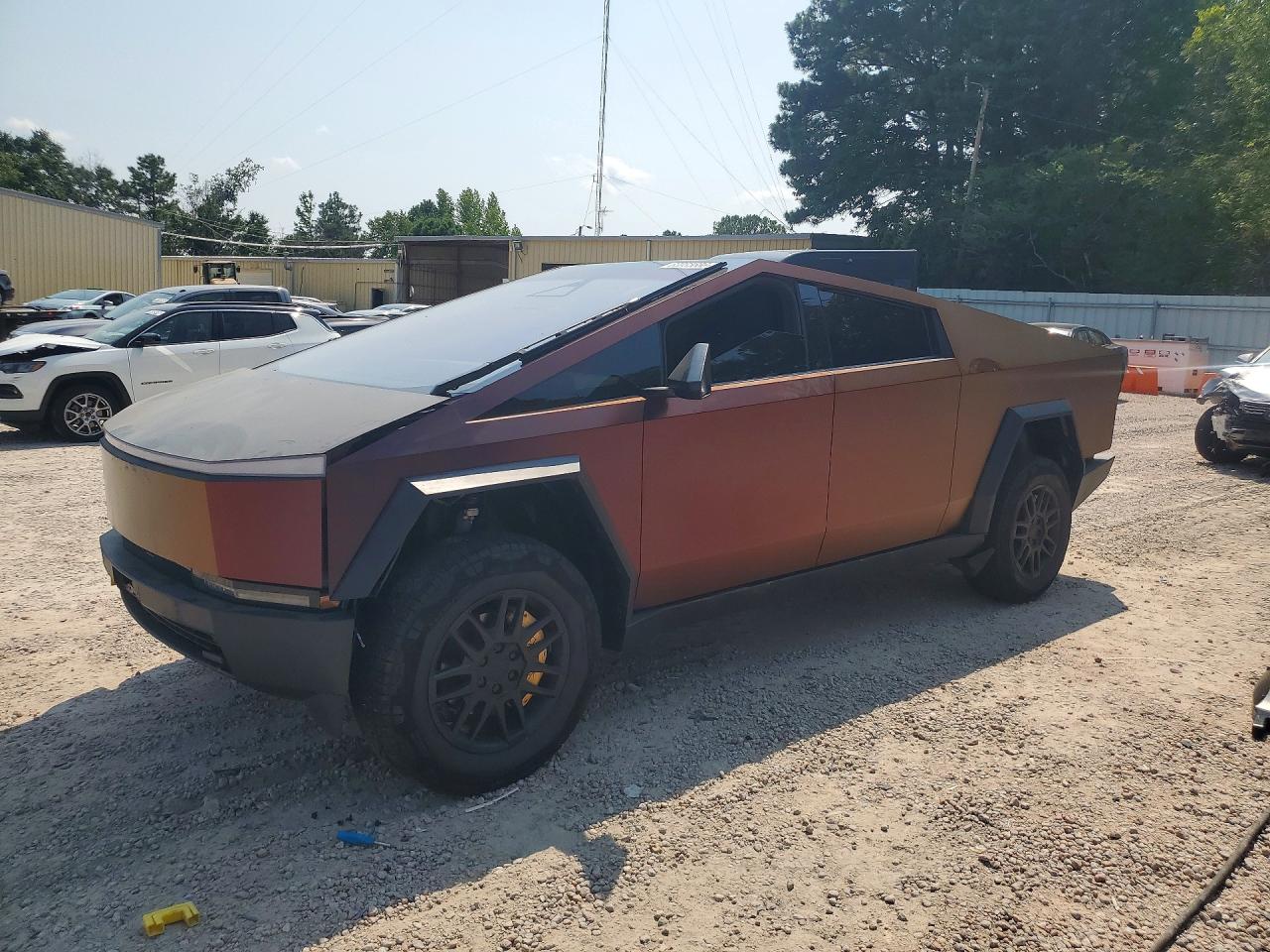 2025 TESLA CYBERTRUCK | 7G2CEHED9SA069485 | UPCARS