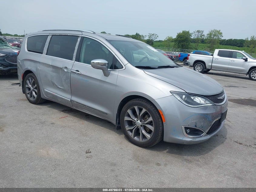 2017 CHRYSLER PACIFICA LIMITED | 2C4RC1GG5HR812533 | UPCARS