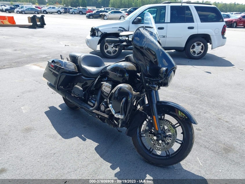 2020 HARLEY-DAVIDSON FLHTK | 1HD1KEF16LB653046 | UPCARS