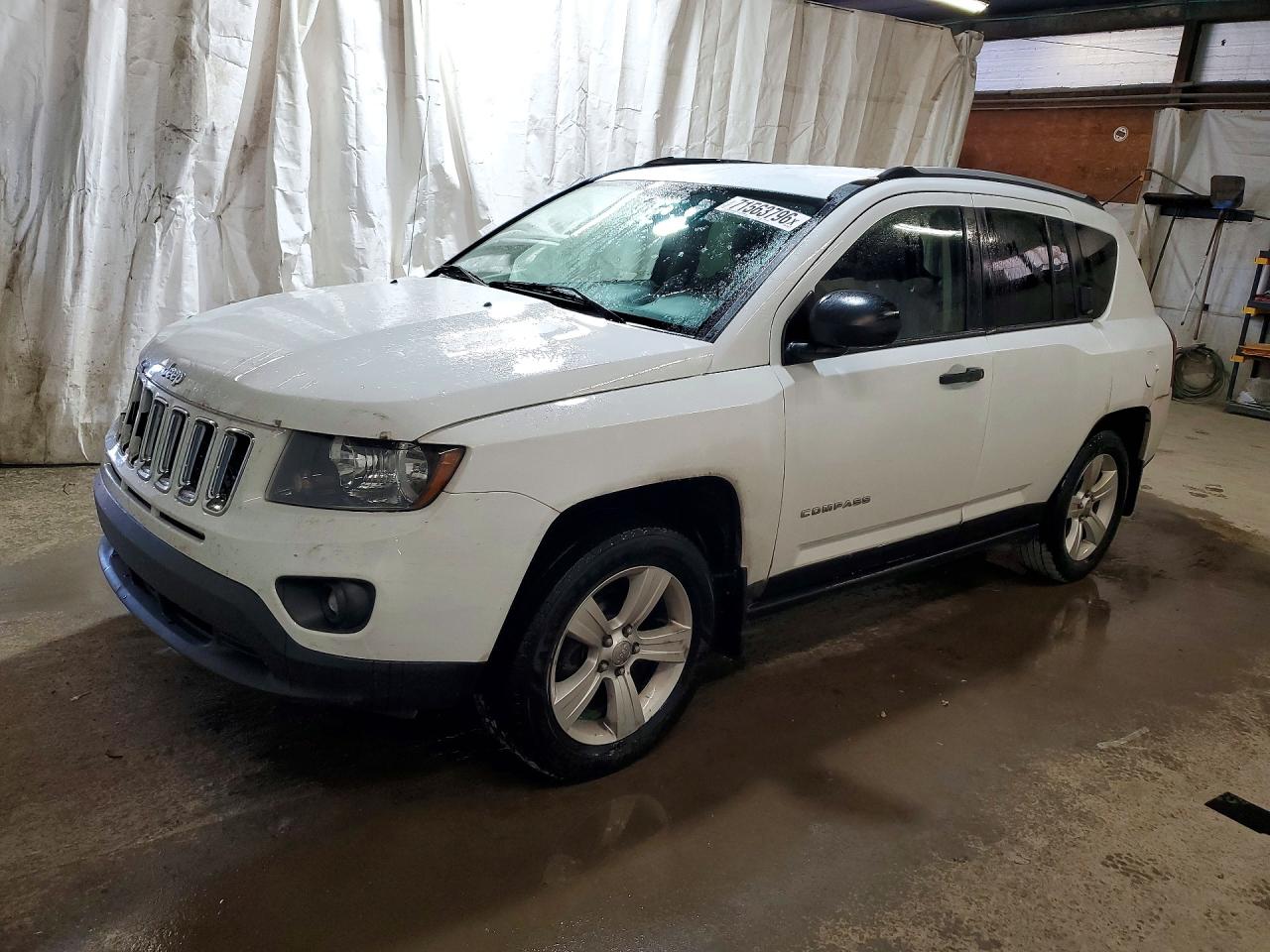 2015 JEEP COMPAS SPORT | 1C4NJDBB5FD371097 | UPCARS