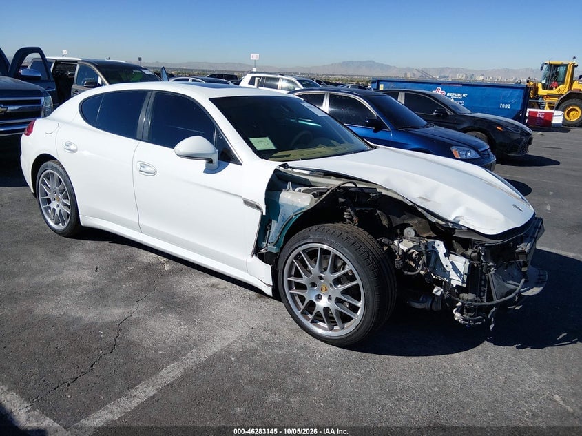 2014 PORSCHE PANAMERA 4 | WP0AA2A72EL013623 | UPCARS