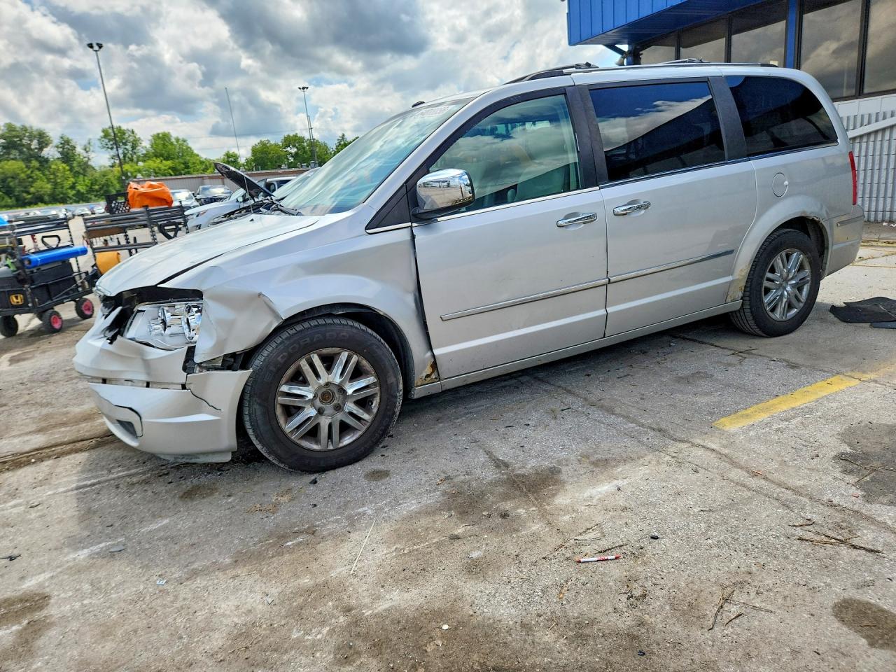 2008 CHRYSLER MINIVAN LIMITED | 2A8HR64X78R116681 | UPCARS