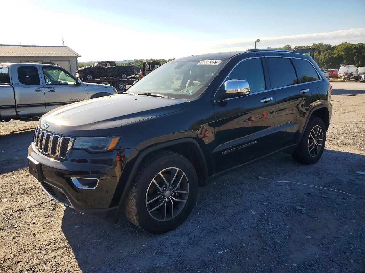 2017 JEEP CHEROKEE LIMITED | 1C4RJFBG9HC932130 | UPCARS