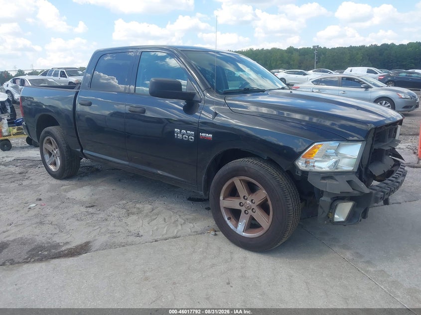 2018 RAM 1500 EXPRESS  4X2 5'7 BOX | 1C6RR6KT1JS193439 | UPCARS