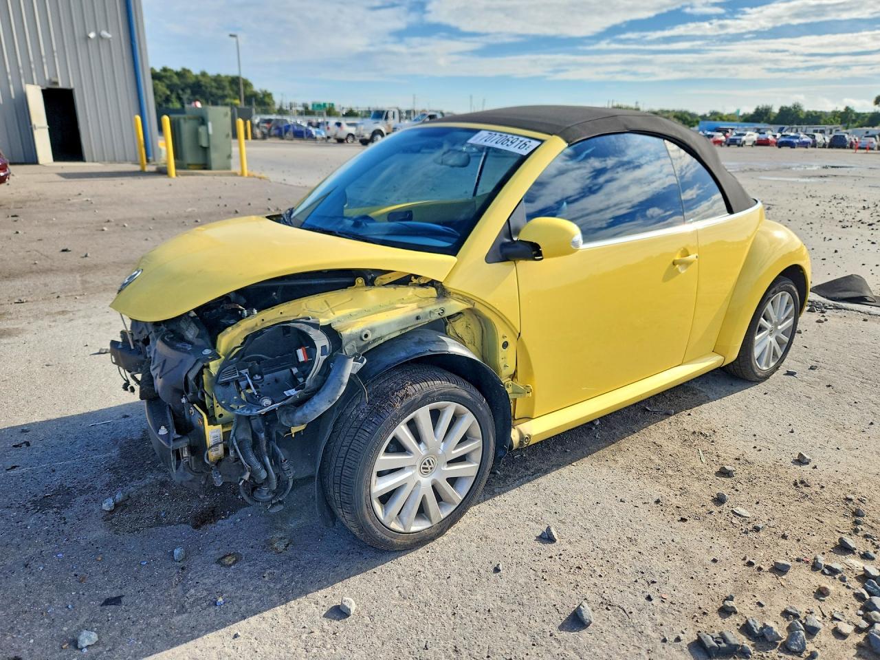 2008 VOLKSWAGEN BEETLE CONVERTIBLE SE | 3VWRF31Y38M414536 | UPCARS