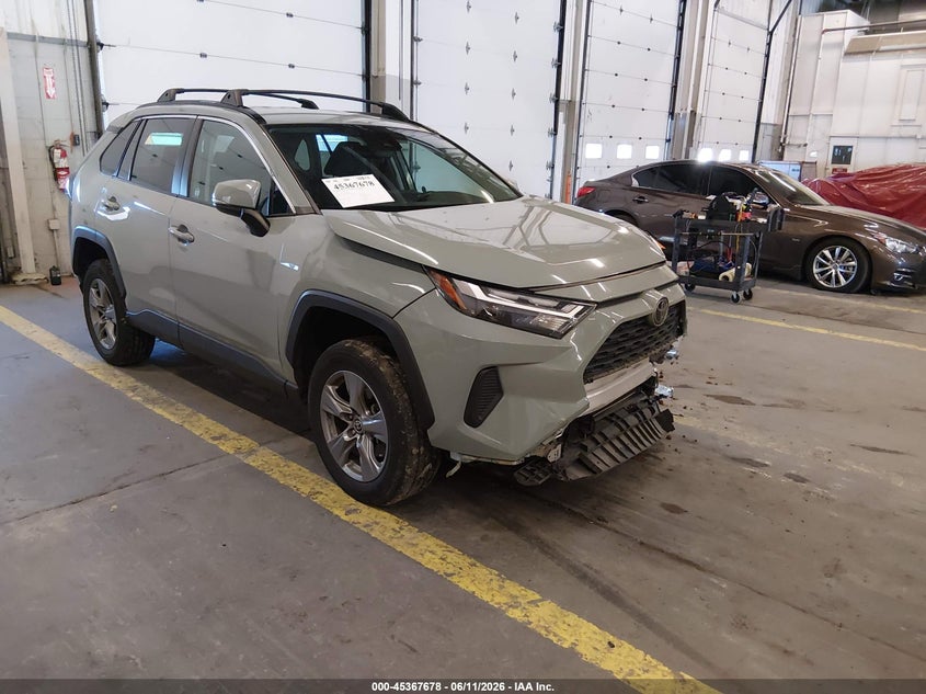 2022 TOYOTA RAV4 XLE | 2T3P1RFV0NW249601 | UPCARS