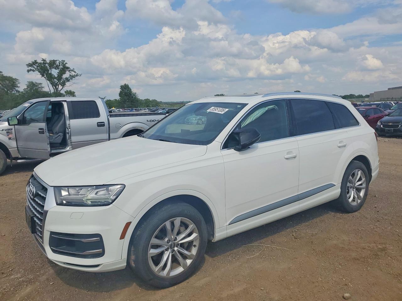 2018 AUDI SQ7 PREMIUM PLUS | WA1LHAF70JD030619 | UPCARS