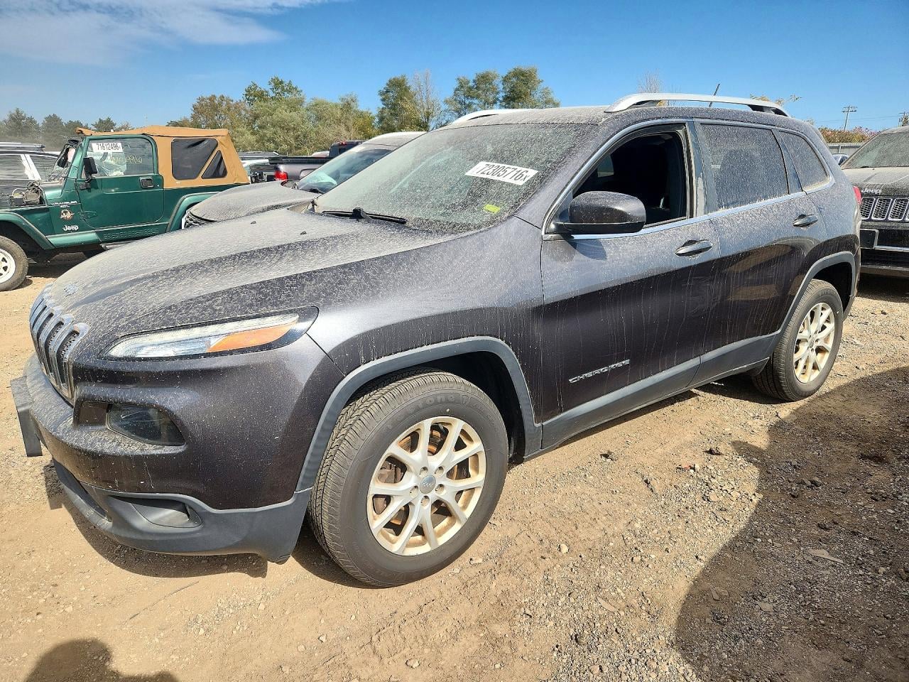 2017 JEEP CHEROKEE LATITUDE | 1C4PJMCB8HW556470 | UPCARS