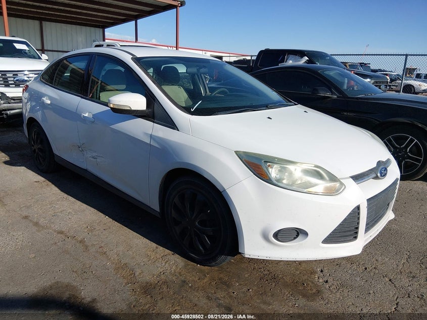 2014 FORD FOCU SE | 1FADP3F22EL383345 | UPCARS