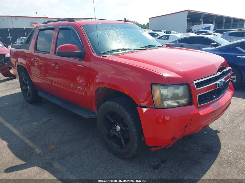 2011 CHEVROLET AVALANCHE 1500 LT1 | 3GNTKFE31BG143736 | UPCARS