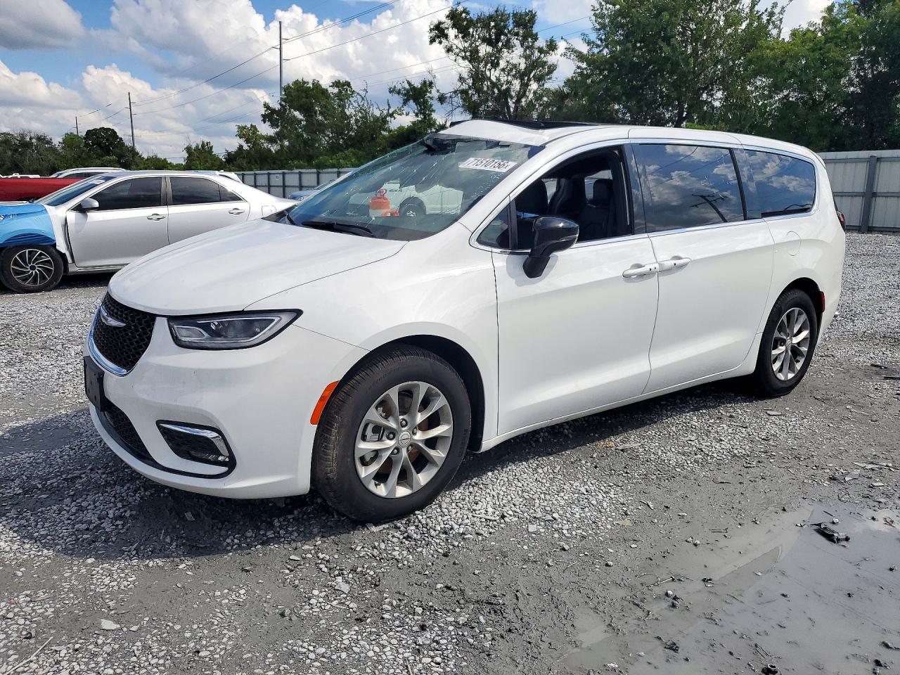 2026 CHRYSLER PACIFICA LIMITED | 2C4RC1GG3TR177711 | UPCARS