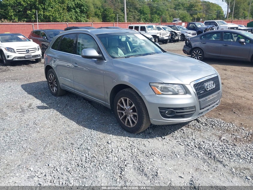2011 AUDI Q5 2.0T PREMIUM | WA1LFAFP5BA069425 | UPCARS