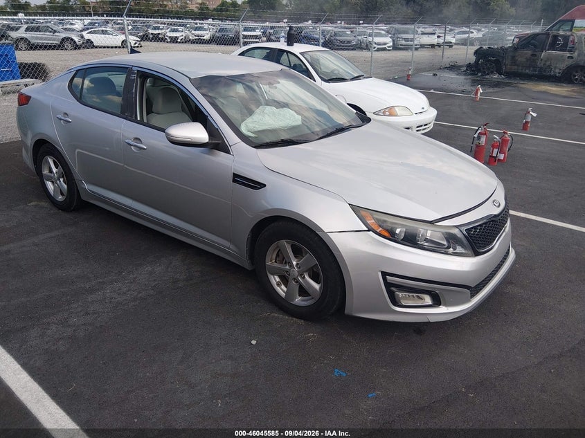 2015 KIA OPTIMA LX | 5XXGM4A7XFG380557 | UPCARS