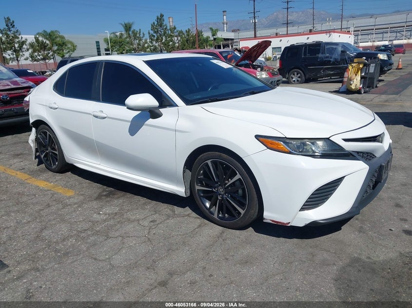 2019 TOYOTA CAMRY SE | 4T1B11HKXKU683625 | UPCARS