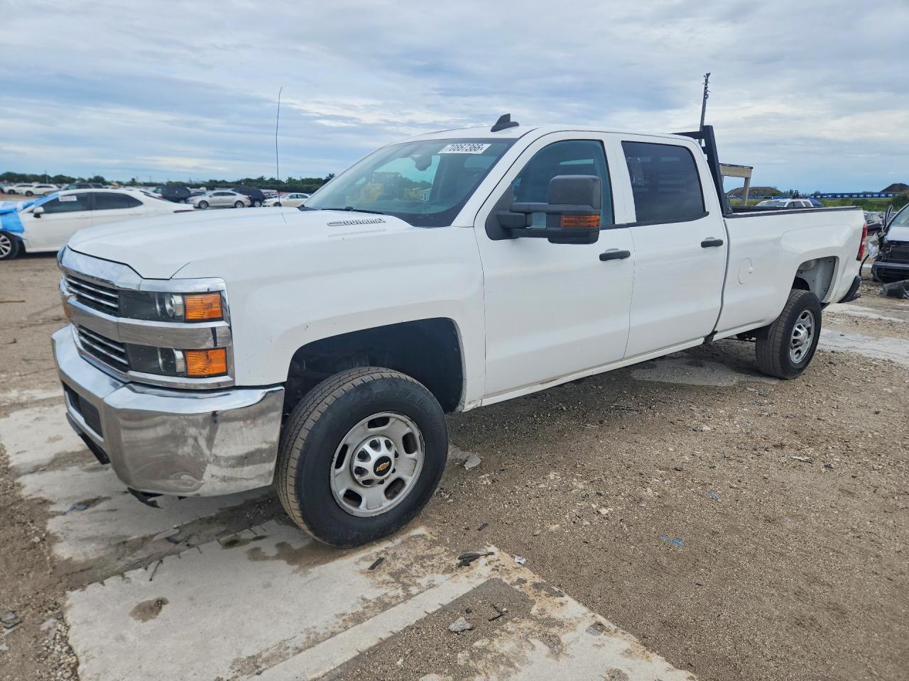 2016 CHEVROLET SILVERADO C2500 HEAVY DUTY | 1GC1CUE86GF275736 | UPCARS