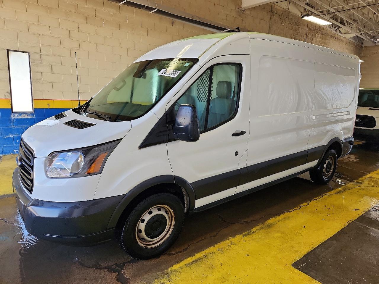 2017 FORD TRANSI T-250 | 1FTYR2CM2HKA75401 | UPCARS