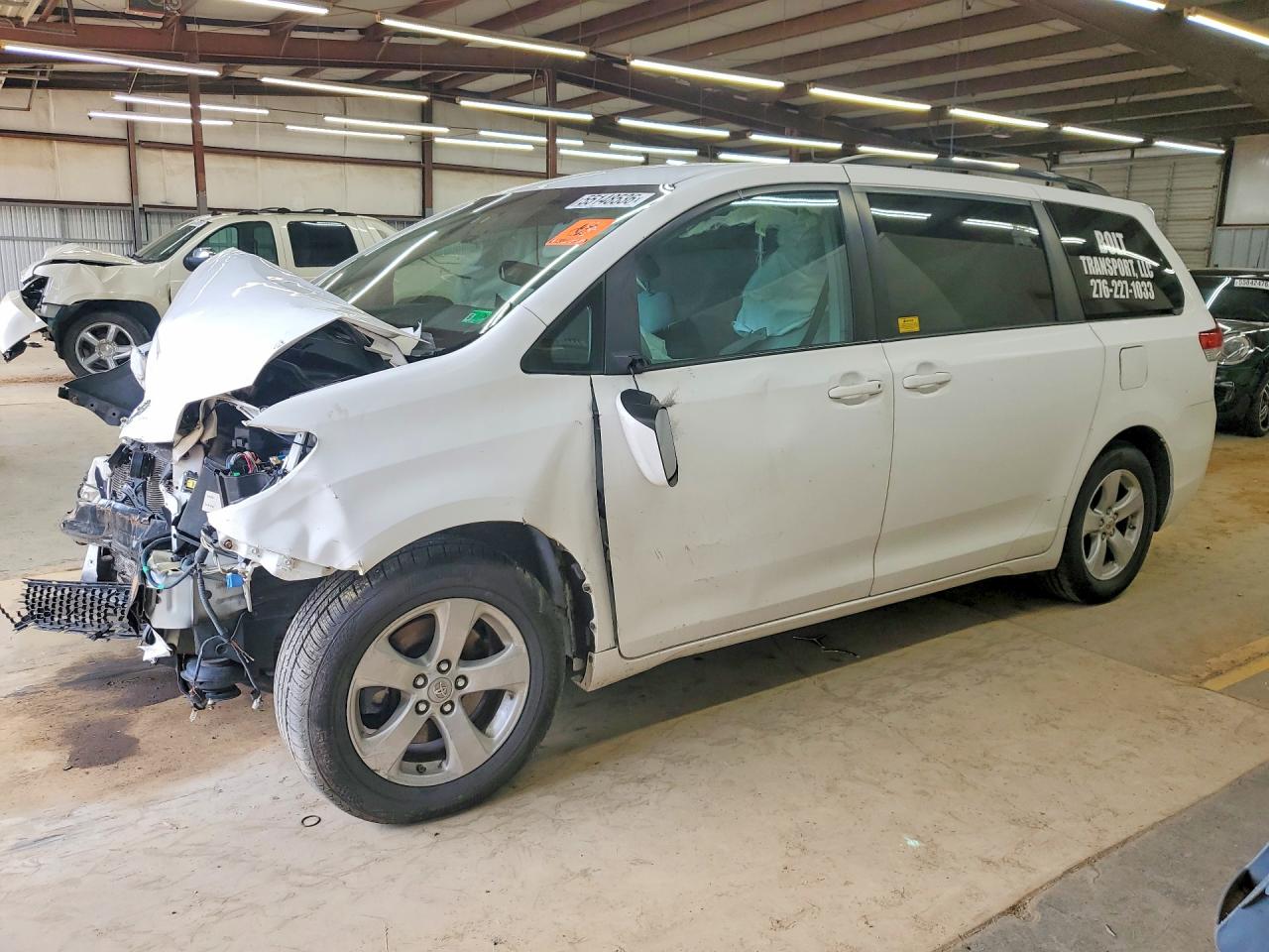 2011 TOYOTA SIENNA LE | 5TDKK3DC4BS012323 | UPCARS