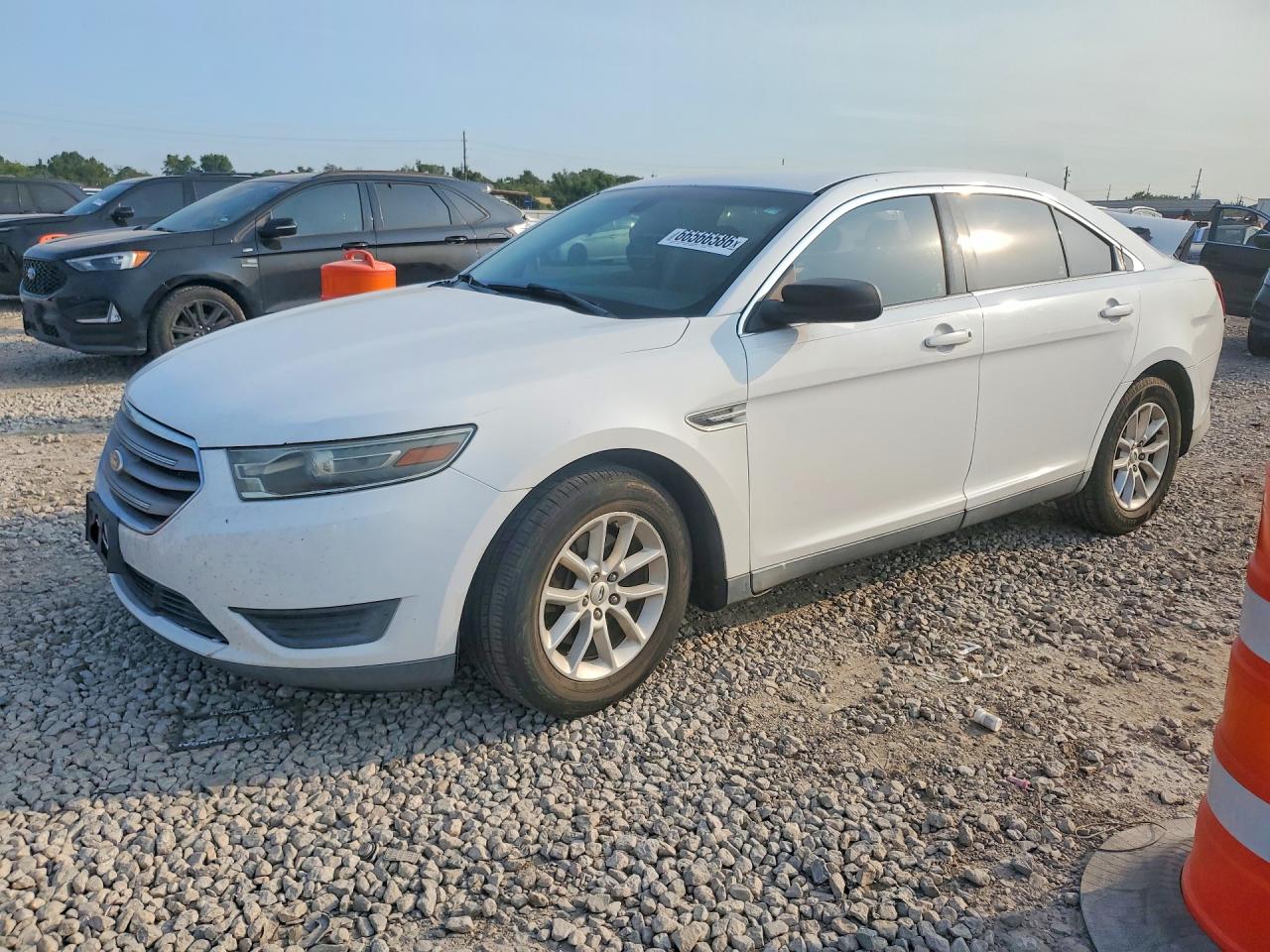 2013 FORD TAURU SE | 1FAHP2D84DG192682 | UPCARS