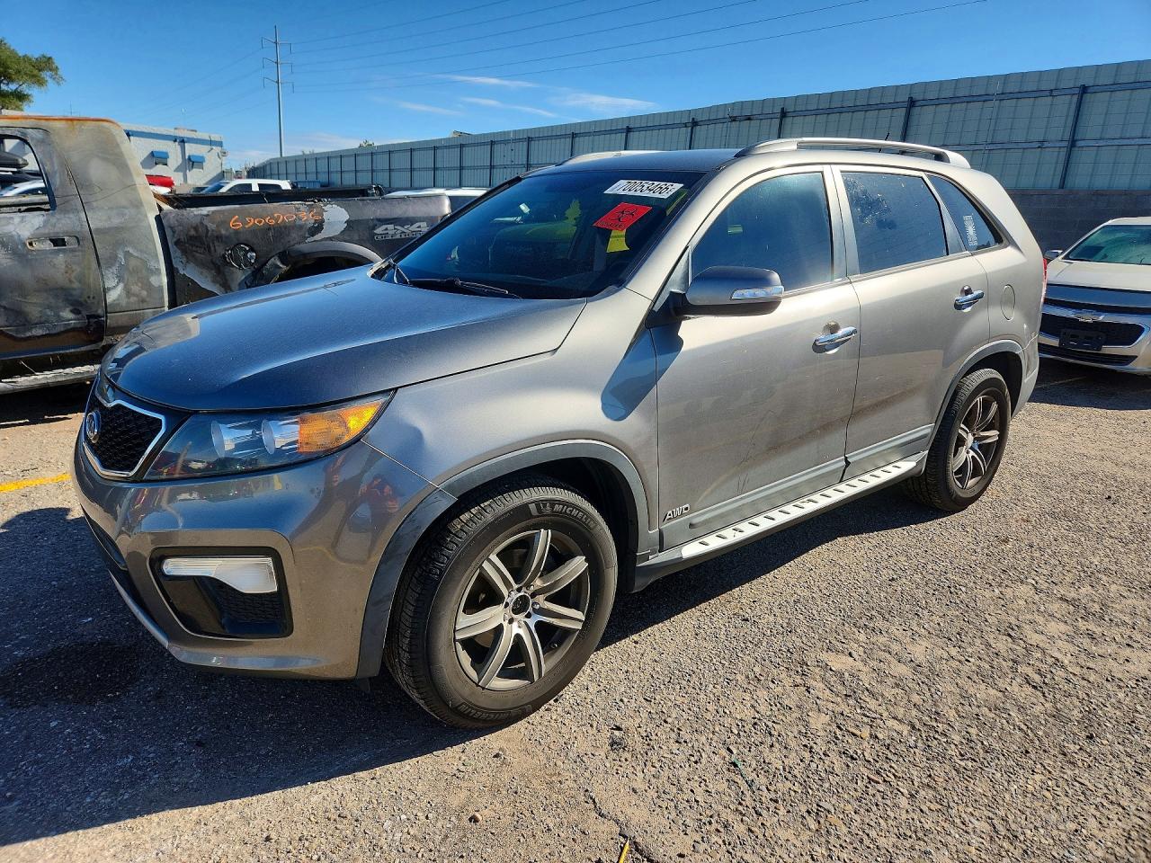 2012 KIA SORENTO LX | 5XYKTDA21CG279819 | UPCARS