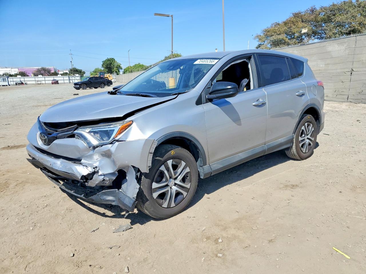 2018 TOYOTA RAV4 LE | 2T3ZFREV6JW415870 | UPCARS