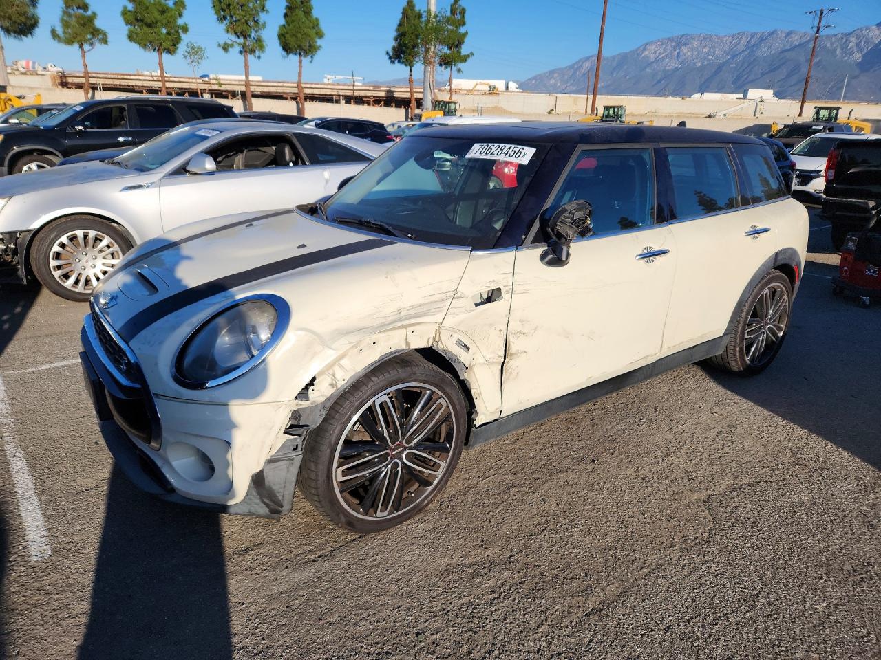 2016 MINI COOPER S CLUBMAN | WMWLN9C52G2E48409 | UPCARS