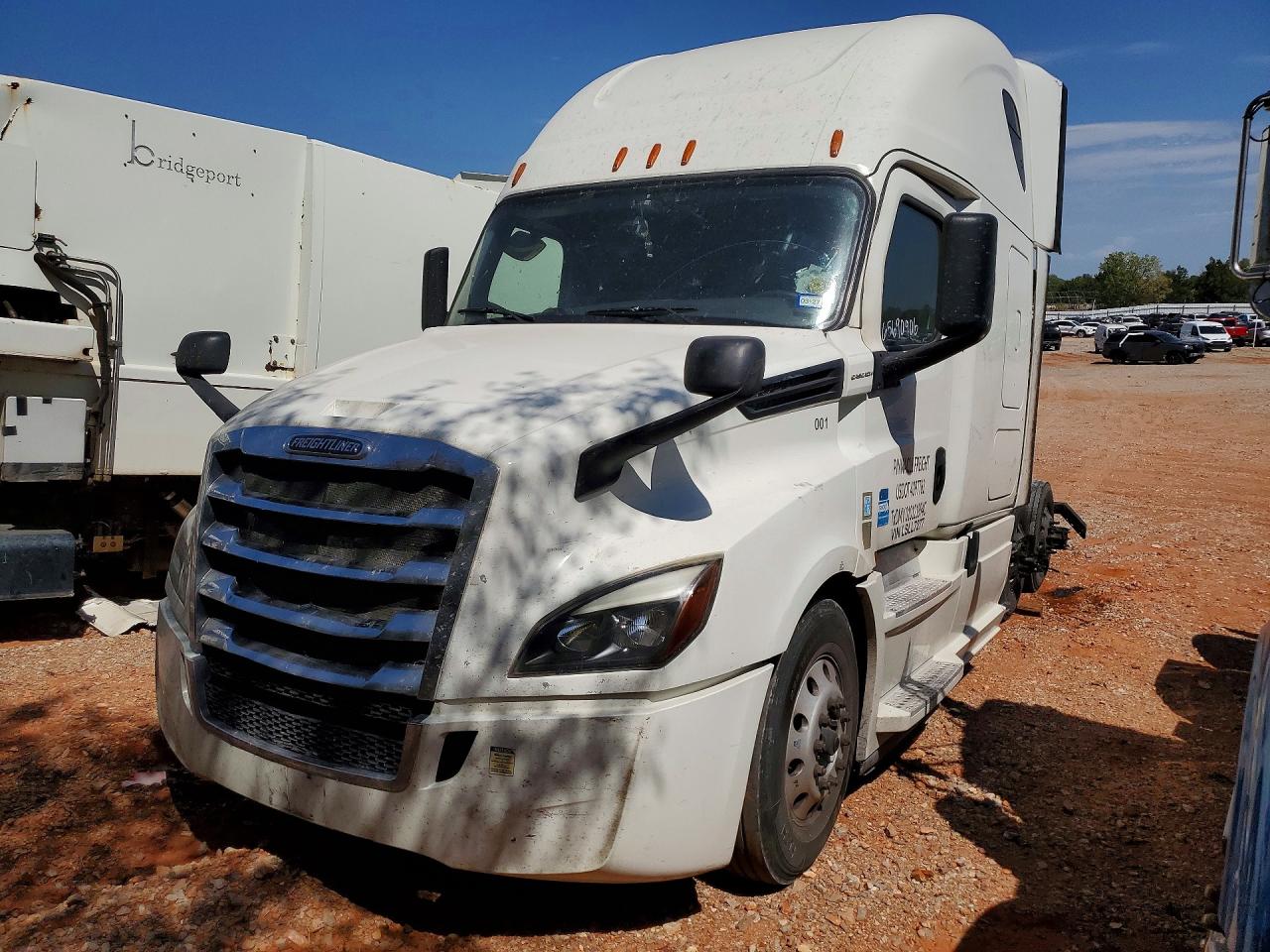 2020 FREIGHTLINER ALL OTHER "126" SLEEPER CAB" | 3AKJHHDRXLSLL7277 | UPCARS