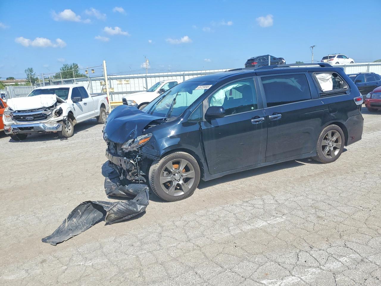 2015 TOYOTA SIENNA SPORT | 5TDXK3DC8FS649212 | UPCARS