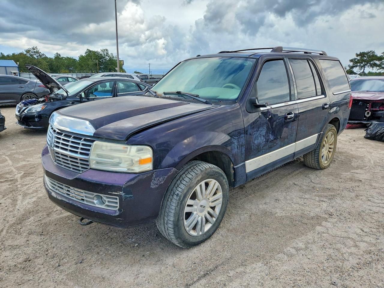 2007 LINCOLN NAVIGATOR | 5LMFU27597LJ20070 | UPCARS