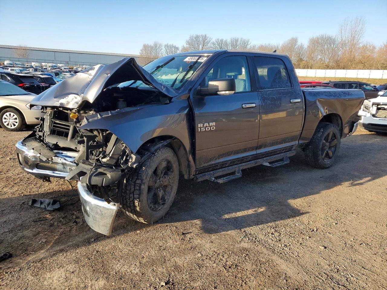2017 RAM 1500 SLT | 1C6RR7LG5HS527392 | UPCARS