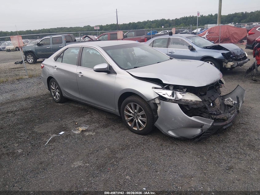 2015 TOYOTA CAMRY XLE | 4T4BF1FK1FR477187 | UPCARS