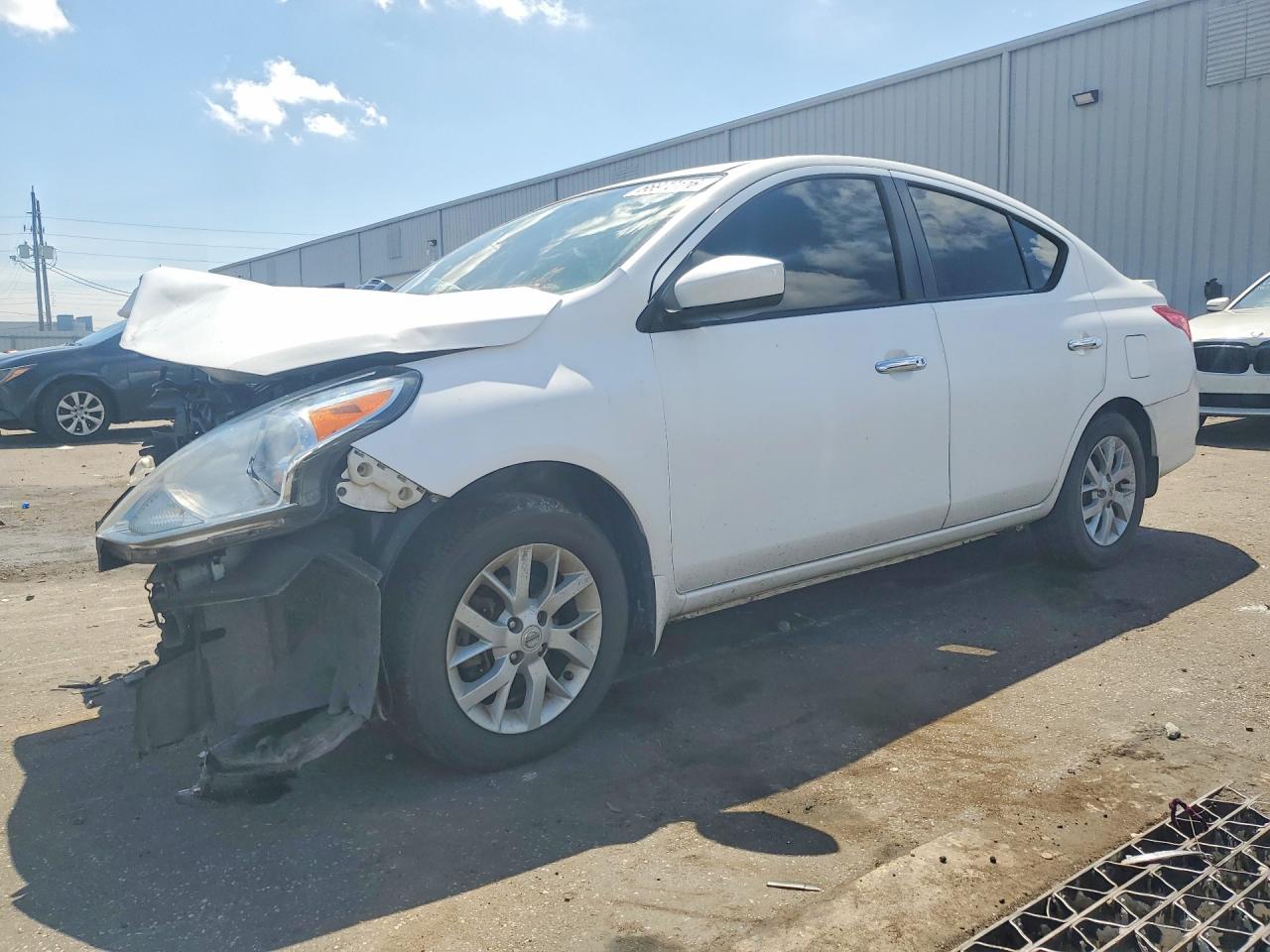 2019 NISSAN VERSA SV | 3N1CN7AP5KL815421 | UPCARS