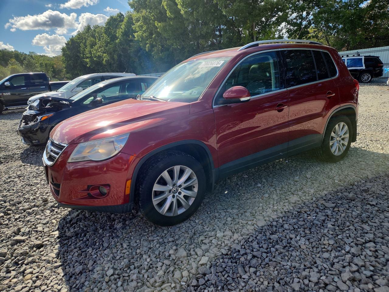 2009 VOLKSWAGEN TIGUAN SE | WVGBV75N69W520409 | UPCARS